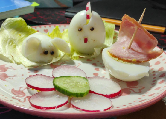 Grafika 9: Wspólne śniadanie