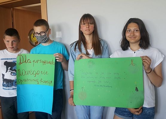 7c prezentuje plakat