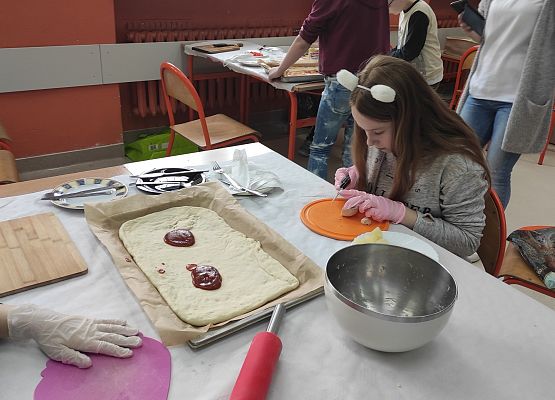 Grafika 4: „Czas na zdrową pizzę”