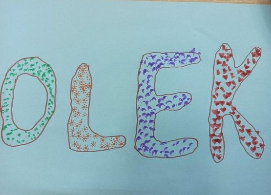 Imię Olek wykropkowane