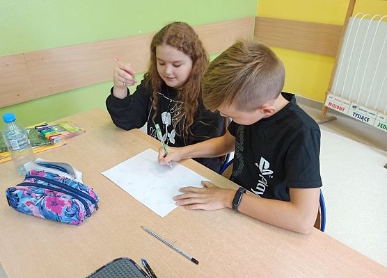 Marta i Bartek grają w grę