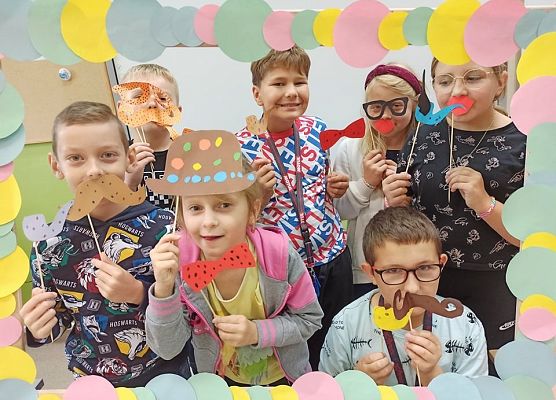 4a w foto budce podczas Dnia Kropki