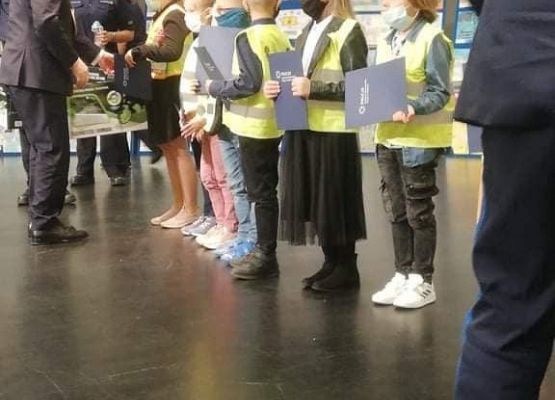 Uczę się bezpieczeństwa, Agata Pilarska, J. Brzeski, II a