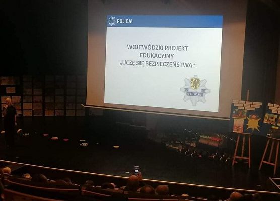 Uczę się bezpieczeństwa, kl. II a