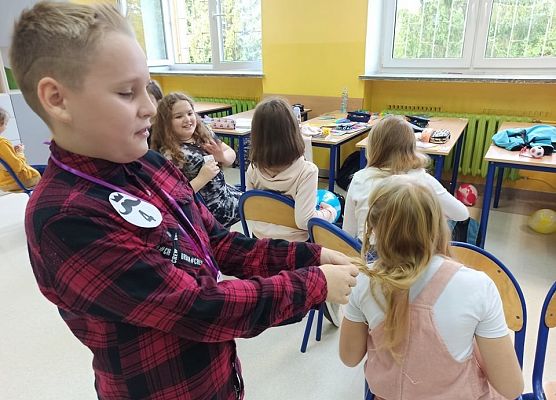 Ksawery robi warkocz