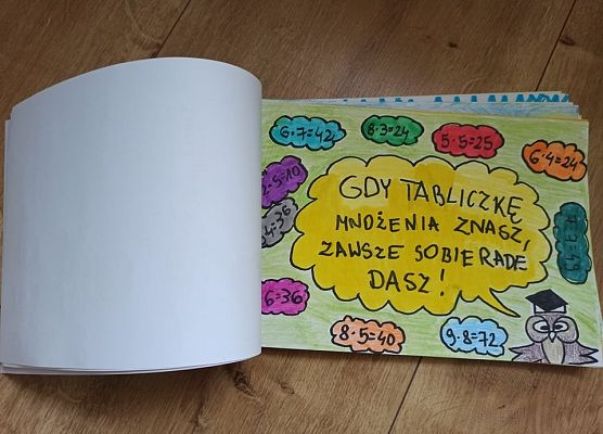 Książka z wierszykami - wiersz Wiktorii