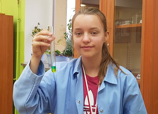 Blanka pokazuje kolorowe warstwy