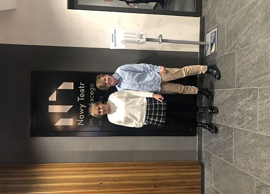 Małgosia i Maja z klasy 8a