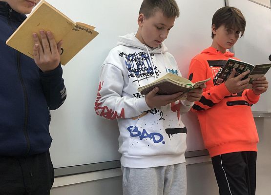 Bartek Tymek i Wiktor czytają "Zemstę"