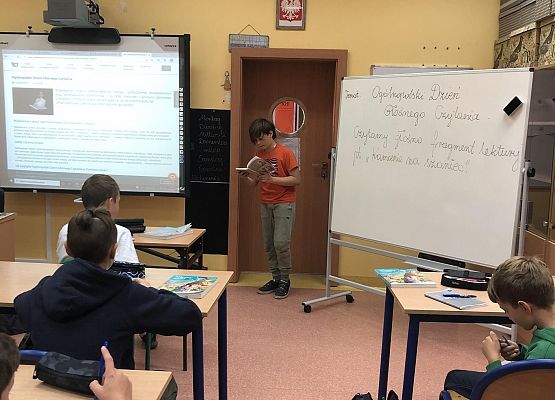 Dzień Głośnego Czytania w klasie 7c