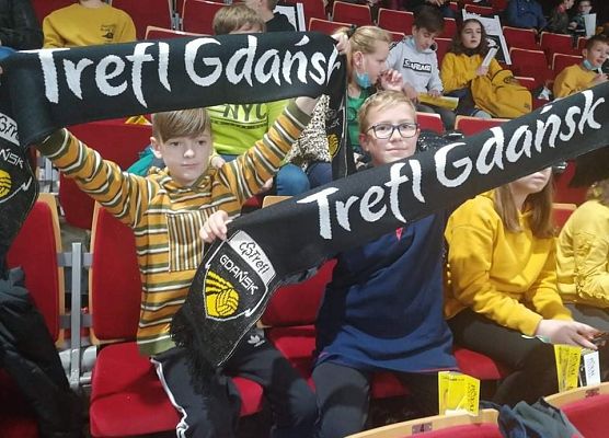 Artur Cieszyński i Nikodem Baranowski podczas kibicowania