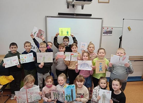 klasa 2a i ich piękne prace dla służb mundurowych