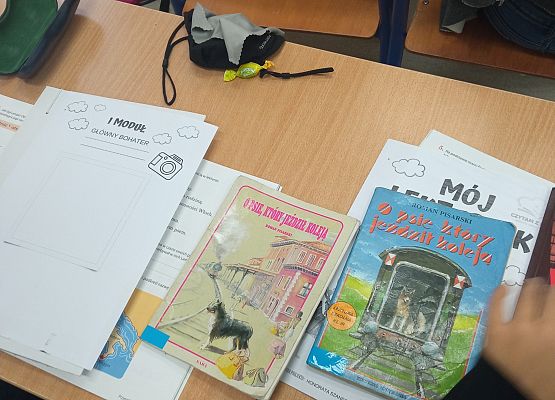 kolejna praca z lekturnikiem