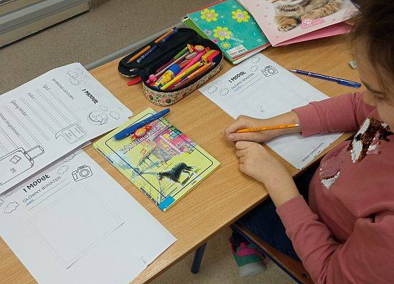 praca z lektur O psie, który jeździł koleją