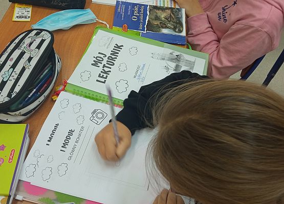 rysujemy głównego bohatera Lampo