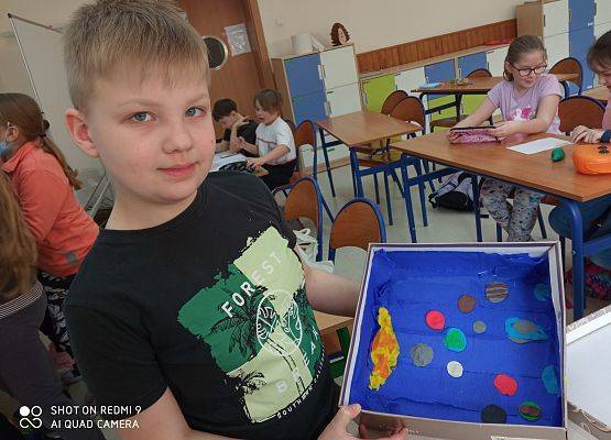 Tymoteusz i jego pudełko z lektur