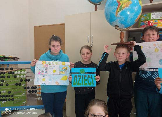 Zosia Hania i Aleksy z pierwszym komiksem