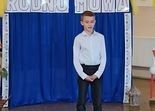 Szymon Główczewski z klasy 3a recytuje wiersz