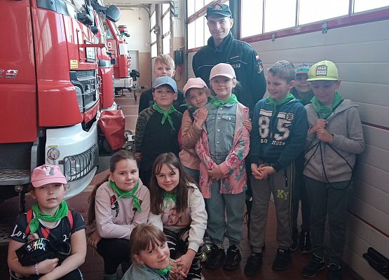 wizyta w PSP, H. Garbaczewska, K. Lewandowska,  kl. 2a