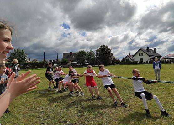 4b - przeciąganie liny