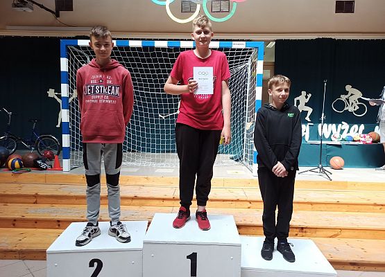 chłopcy nagrodzeni w konkurencjach indywidualnych
