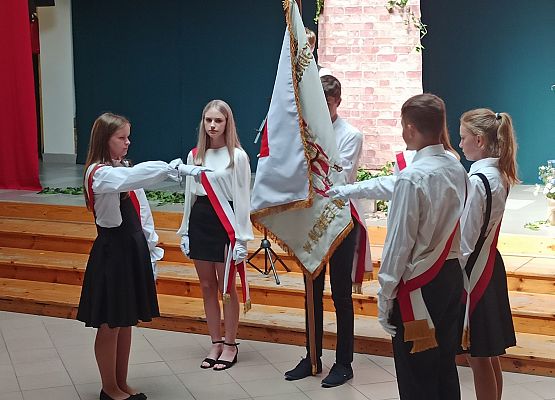 przekazanie sztandaru