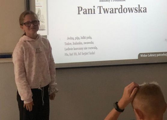 Narodowe Czytanie w 4b