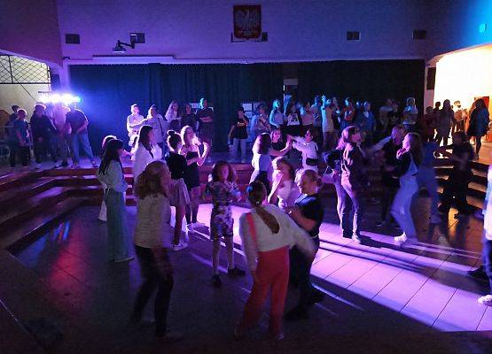 dyskoteka szkolna