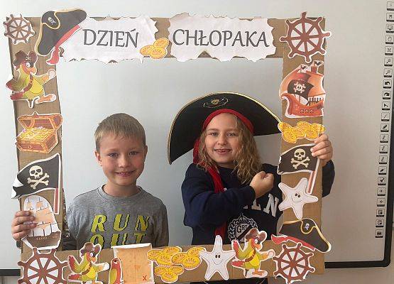 Oliwier Budzowski i Lena Sikora z 2b