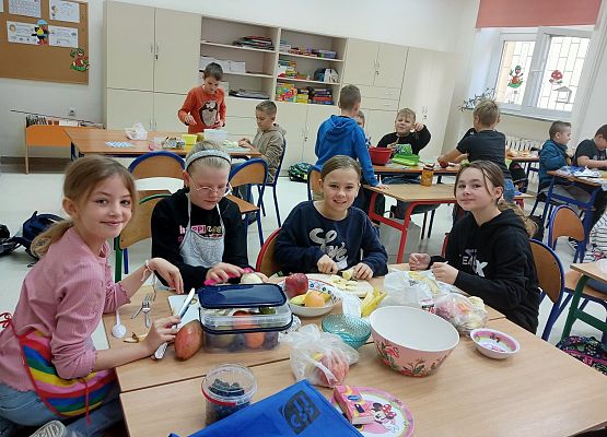 sałatki owocowe M. Kendy K. Płotka A Pilarska L. Rudnicka