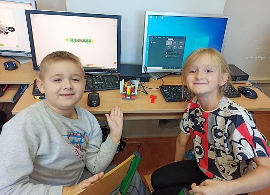 Dawid i Kornelia z bykiem