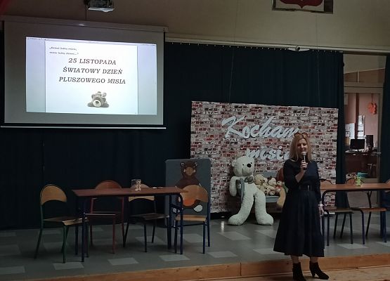 Dzień Pluszowego Misia pani Asia