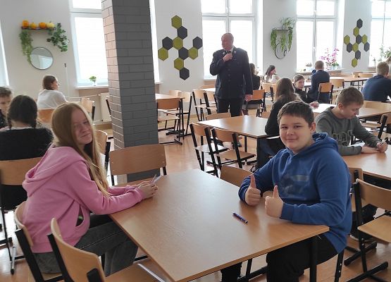 Starszag grupa wiekowa tuż przed rozdaniem testów