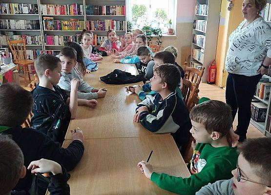 lekcja czytelnicza w klasie 3b