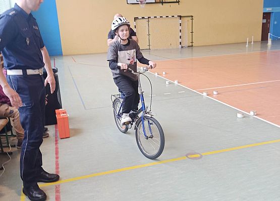 Małgorzata na rowerze