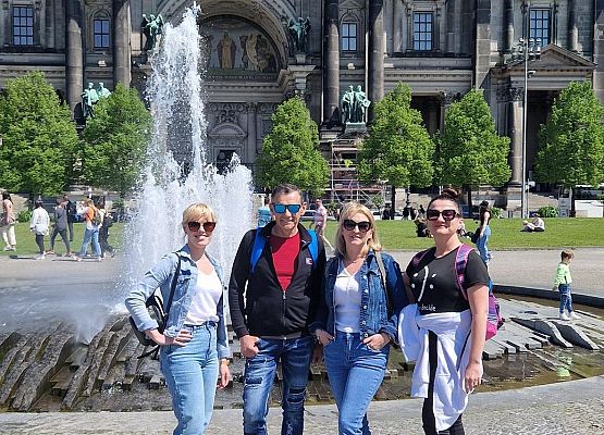 Grafika 96: Niezapomniana wycieczka - Berlin wzdłuż i wszerz!