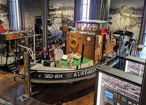 Grafika 36: Niezapomniana wycieczka - Berlin wzdłuż i wszerz!