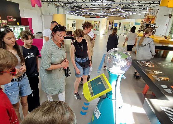 Grafika 55: Niezapomniana wycieczka - Berlin wzdłuż i wszerz!