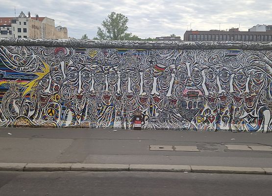 Grafika 60: Niezapomniana wycieczka - Berlin wzdłuż i wszerz!