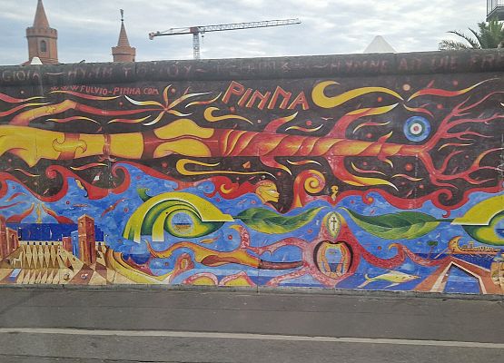 Grafika 62: Niezapomniana wycieczka - Berlin wzdłuż i wszerz!