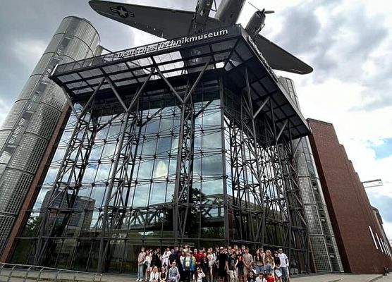 Grafika 86: Niezapomniana wycieczka - Berlin wzdłuż i wszerz!