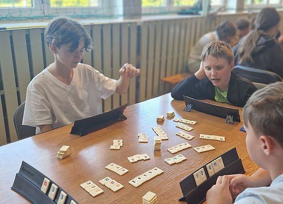 Grafika 33: Szkolny turniej Rummikub