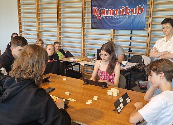 Grafika 37: Szkolny turniej Rummikub