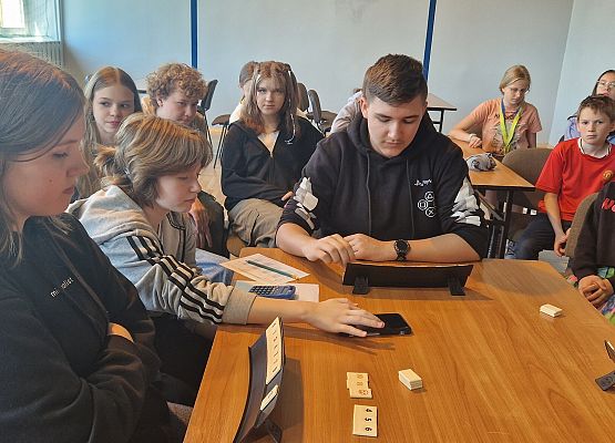 Grafika 38: Szkolny turniej Rummikub