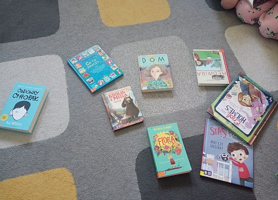 zachęcamy do czytania książek