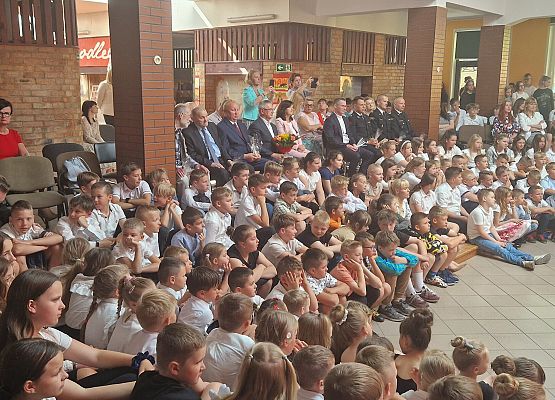 Grafika 5: Koncert dla naszych Bohaterów