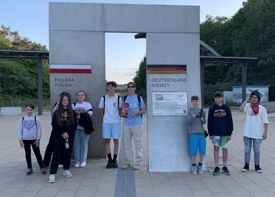 młodzież na granicy polsko-niemieckiej