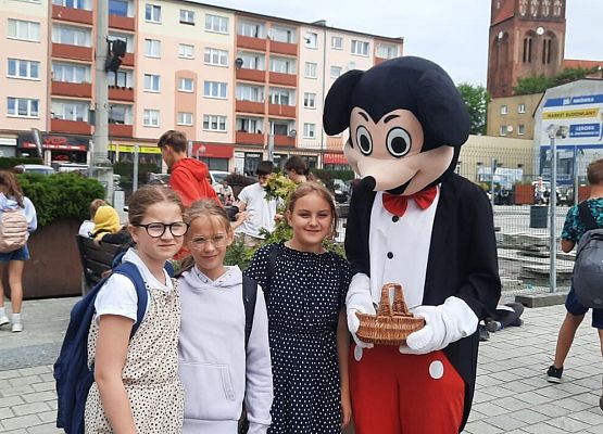 Dziewczyny z Myszką Miki