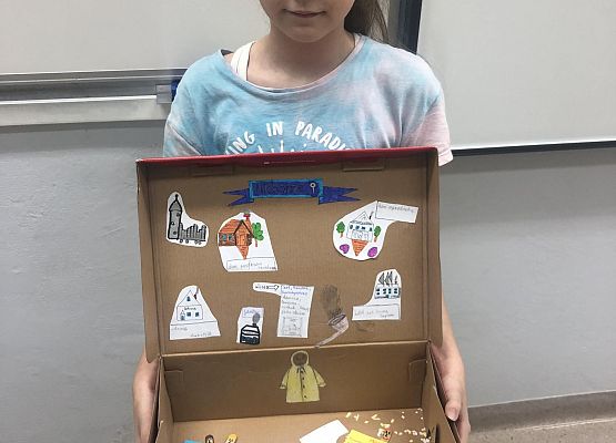 Ania i jej Nieborze w pudełku