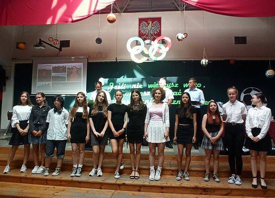 dziewczęta z klasy 8